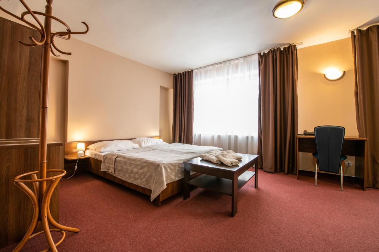Grand Hotel Rooms Spišské Tomášovce Exterior foto